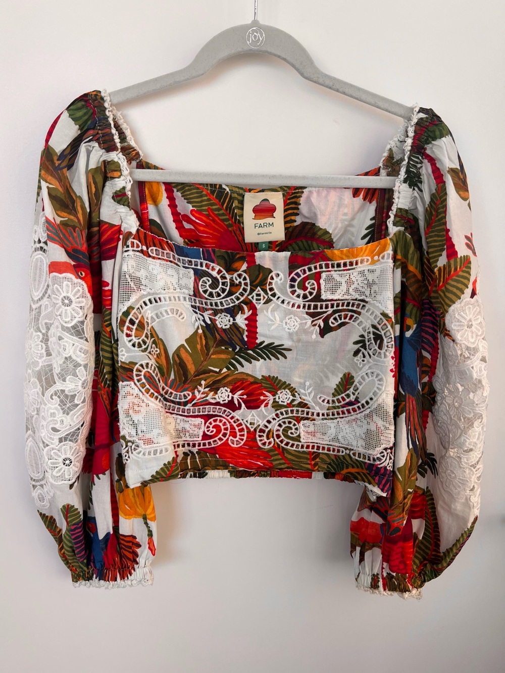FARM RIO Forest Birds Crop Top